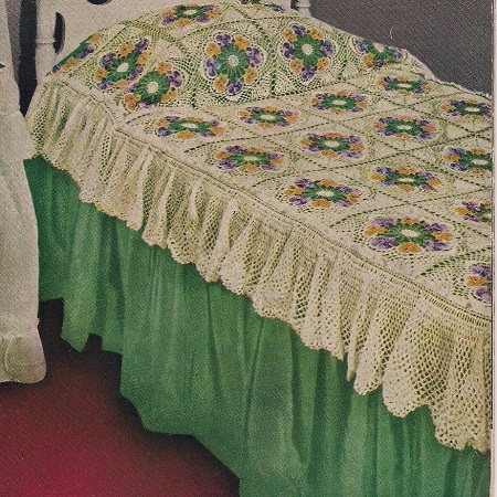 Pansy Spread Bedspread