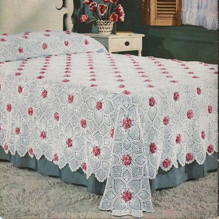 The Rose Pineapple bedspread pattern