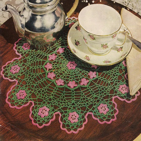 Rose & Scallops Doily