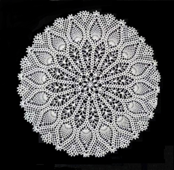 The Big Pineapple Doily Pattern
