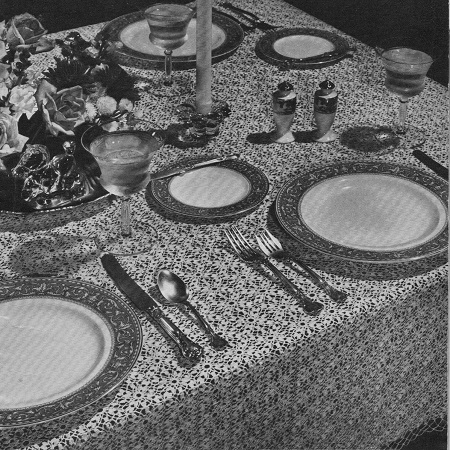 7734 Crochet Tablecloth